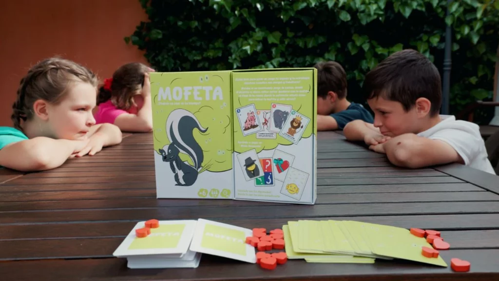 12 Mofeta|Contacto