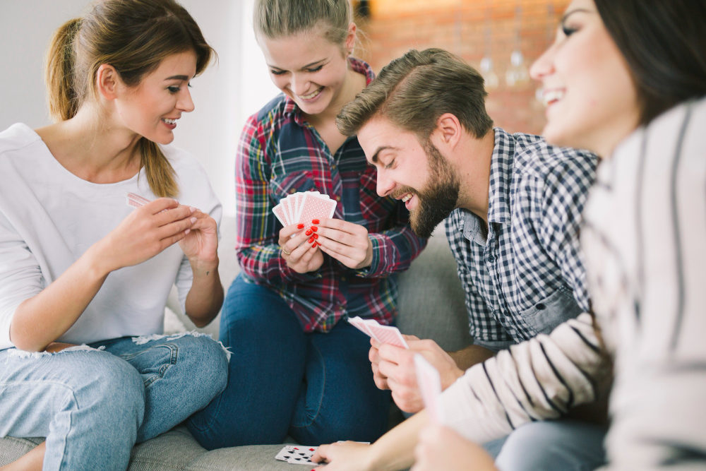 Juego de cartas en equipo Mofeta | ¿Cómo fomentar la cooperación y el trabajo en equipo con juegos de cartas?